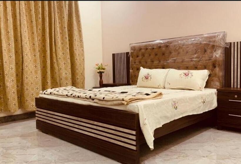 اتاق اکونومی, Family Rooms