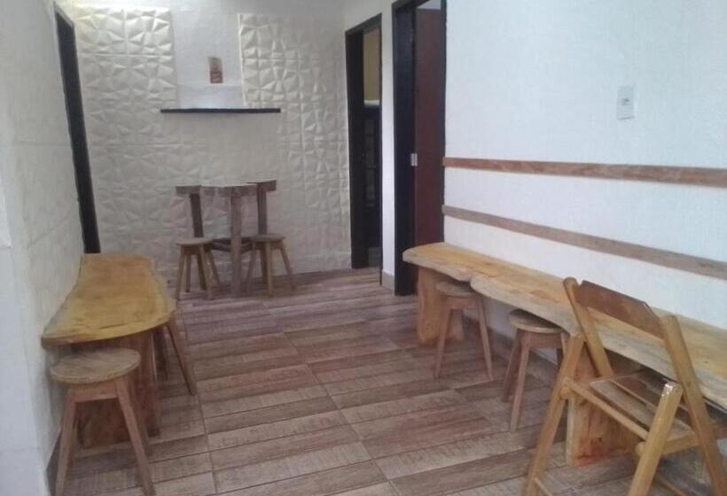 اتاق خانوادگی, Casa Wilson