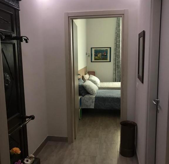 اتاق استاندارد, B&b Il Quadrato 19