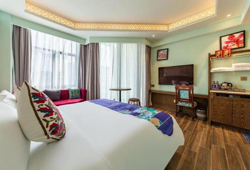 اتاق استاندارد با تخت بزرگ, Overseas Chinese Town Nanyang Inn