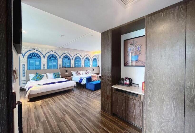 اتاق اجرایی, Overseas Chinese Town Nanyang Inn