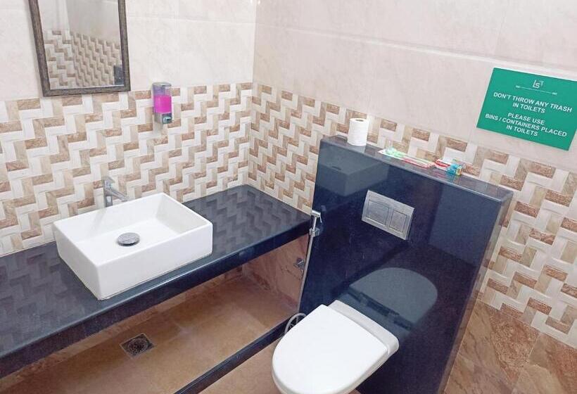 Deluxe Suite King Bed, Ramya Residency Porur