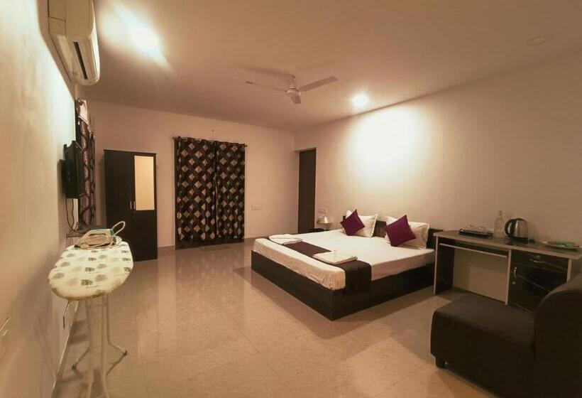 Deluxe Suite King Bed, Ramya Residency Porur