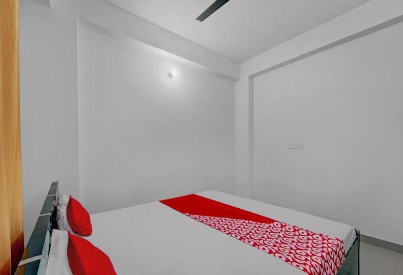 اتاق کلاسیک سه تخته, Oyo Flagship Hotel Sangam Palace