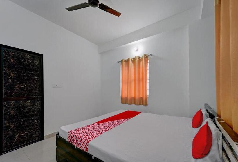 اتاق کلاسیک سه تخته, Oyo Flagship Hotel Sangam Palace