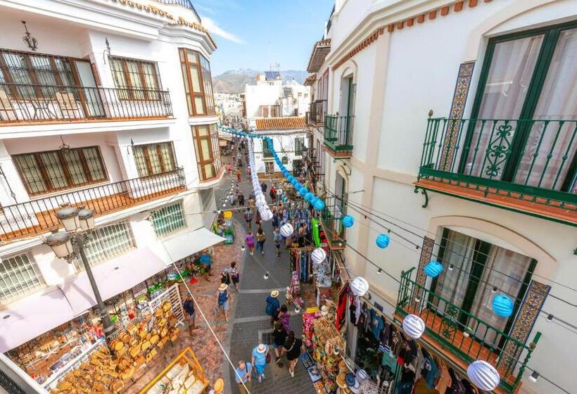 اتاق لوکس با بالکن, Hc Calahonda Beach Nerja