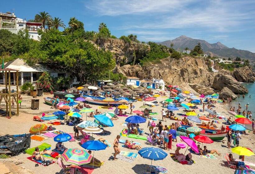 اتاق لوکس با بالکن و چشم‌انداز دریا, Hc Calahonda Beach Nerja