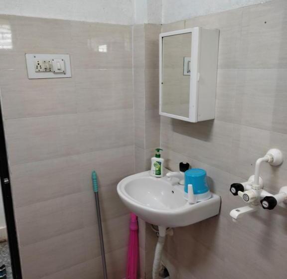 اتاق استاندارد, Madhavji Villa