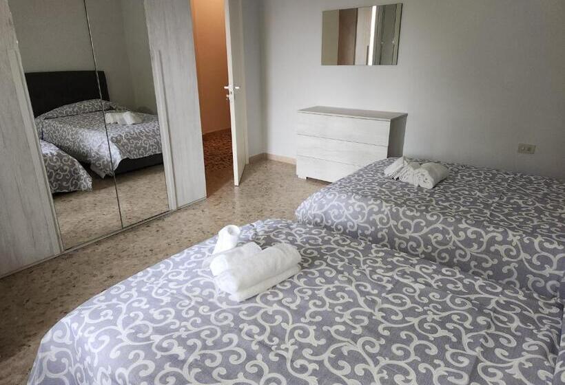 اتاق استاندارد, Niki Home