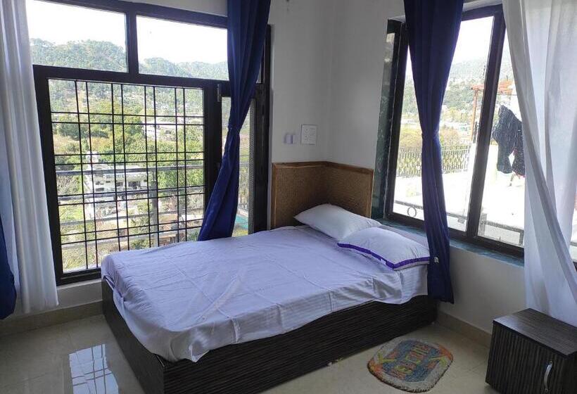 اتاق استاندارد یک نفره, Nirvana Home Stay