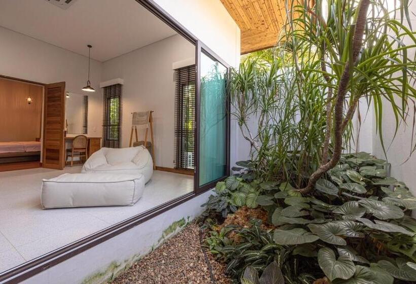 اتاق استاندارد با وان آب گرم, Thammachard29 Resort Baangrood