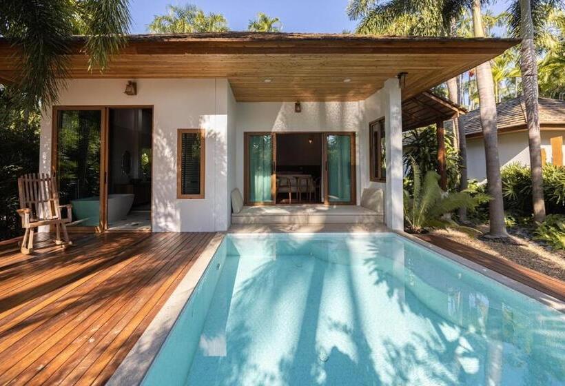 سوییت با استخر, Thammachard29 Resort Baangrood