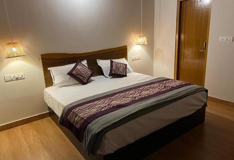 اتاق استاندارد, Wild Planet Corbett Hotel And Resort