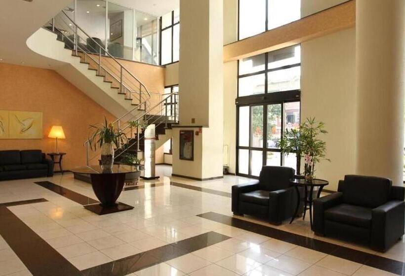 استودیوی استاندارد, Flat Rua Borges Lagoa 1179 Ibirapuera Uh518