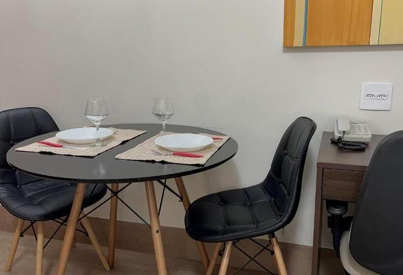 استودیوی استاندارد, Flat Rua Borges Lagoa 1179 Ibirapuera Uh518