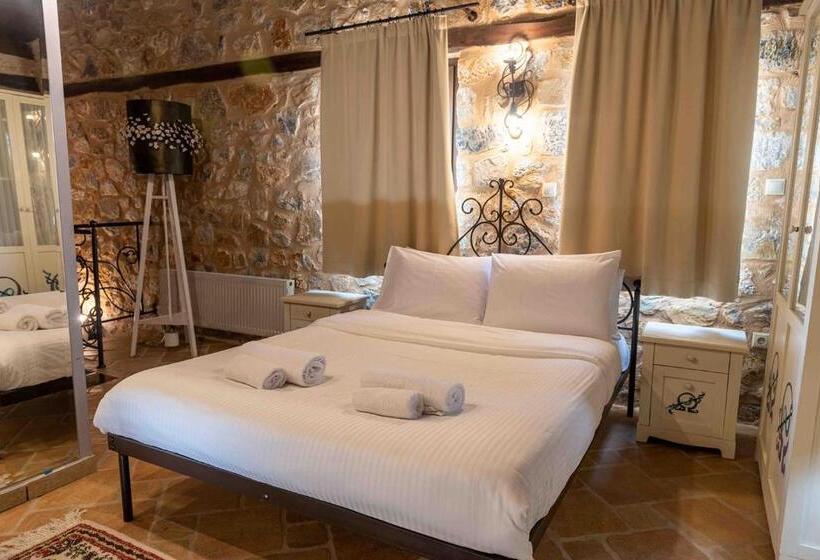 سوییت لوکس, Lithea Mountain Resort