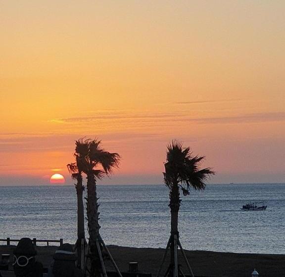 اتاق استاندارد با چشم‌انداز دریا, Sun And Moon Resort