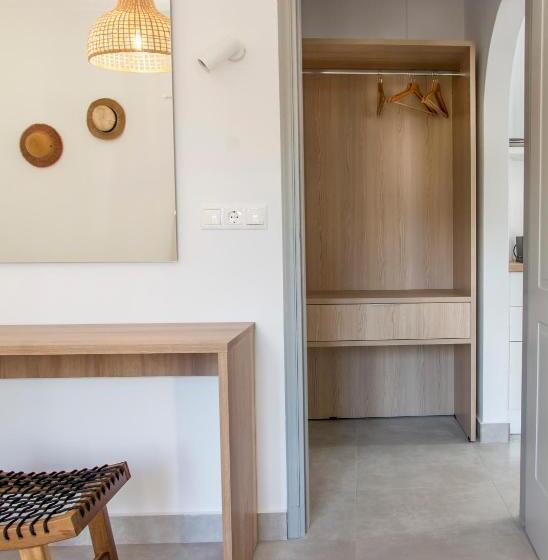 آپارتمان 1 خوابه با چشم‌انداز, Ellie Apartments Stalida
