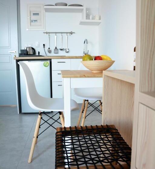 استودیوی استاندارد با چشم‌انداز دریا, Ellie Apartments Stalida