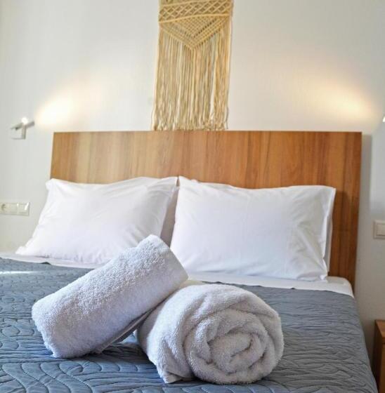 آپارتمان 1 خوابه با چشم‌انداز, Ellie Apartments Stalida