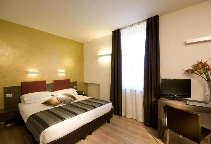 اتاق استاندارد سه نفره, Trevi   Gruppo Trevi Hotels