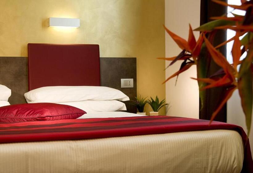اتاق استاندارد سه نفره, Trevi   Gruppo Trevi Hotels