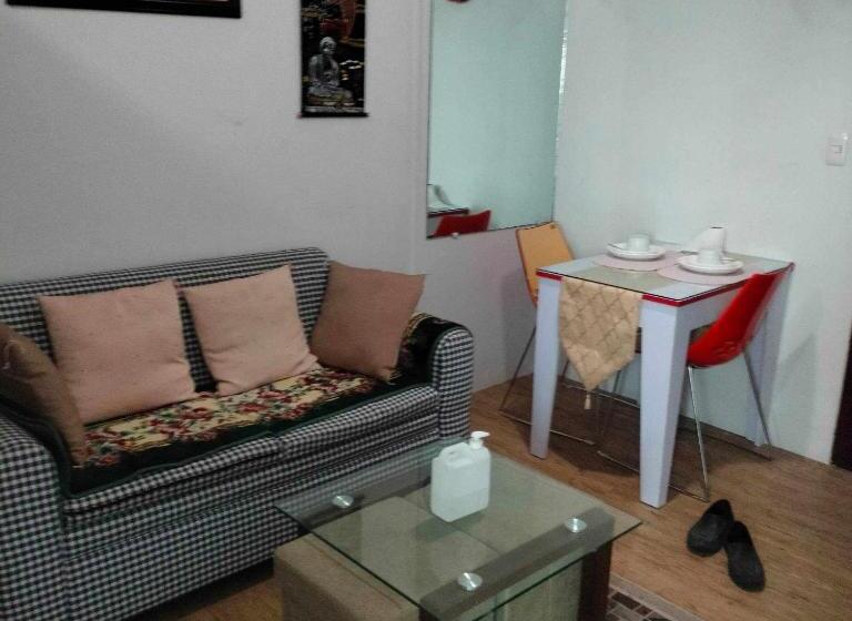 استودیوی استاندارد, Anuva Residences Condominium