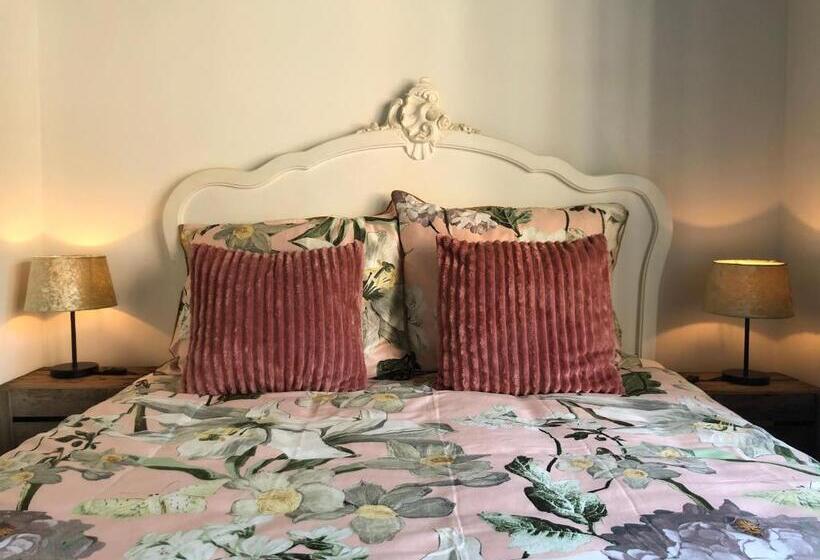 Habitación Estándar Vista Jardín, De Carper