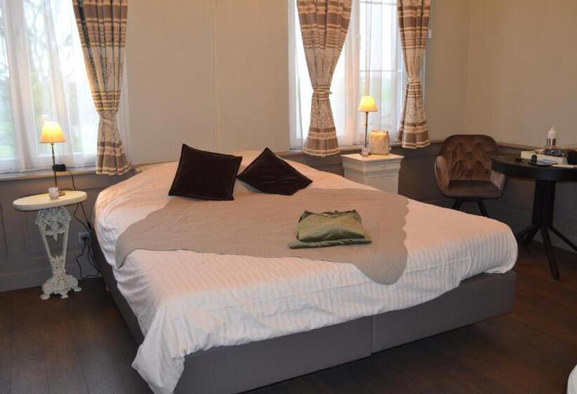 اتاق استاندارد با تخت بزرگ, Le Petit Chateau Vaartdijk