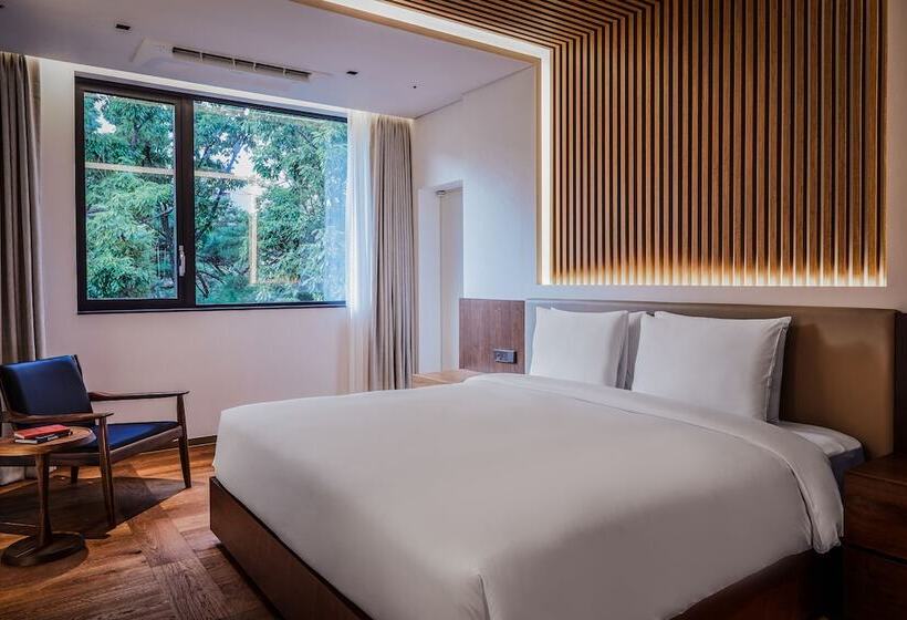 سوییت, Paraspara Seoul