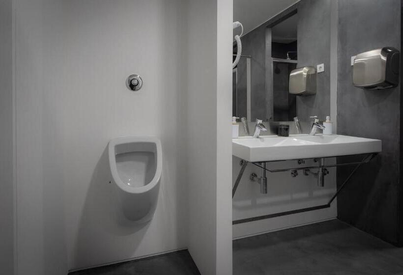 اتاق استاندارد, North Shore Hostel
