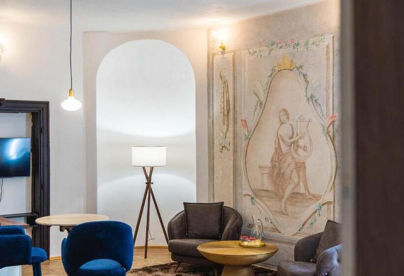 آپارتمان سوپریور 1 خوابه, Opera Apartments