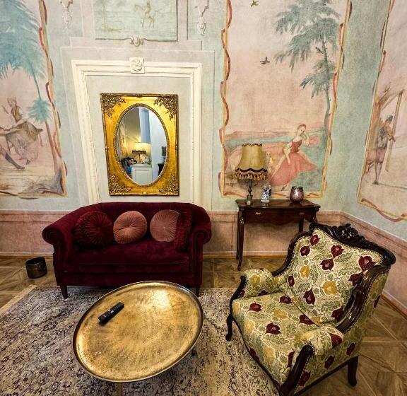آپارتمان لوکس 1 خوابه, Opera Apartments