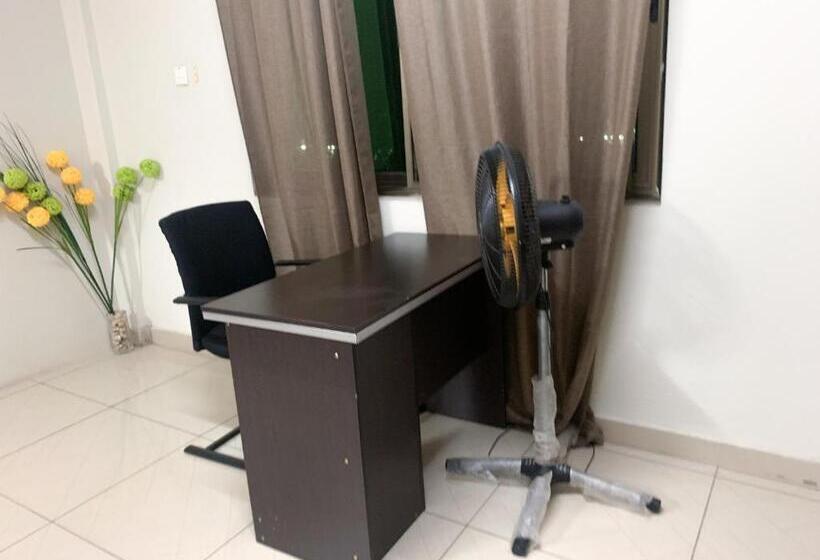 آپارتمان 1 خوابه, Adrich Properties Cantonment
