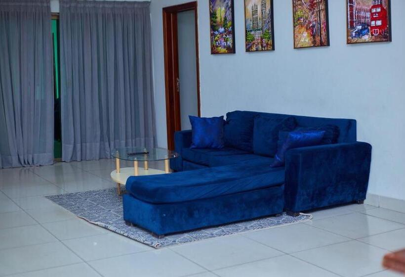 آپارتمان 3 خوابه, Adrich Properties Cantonment