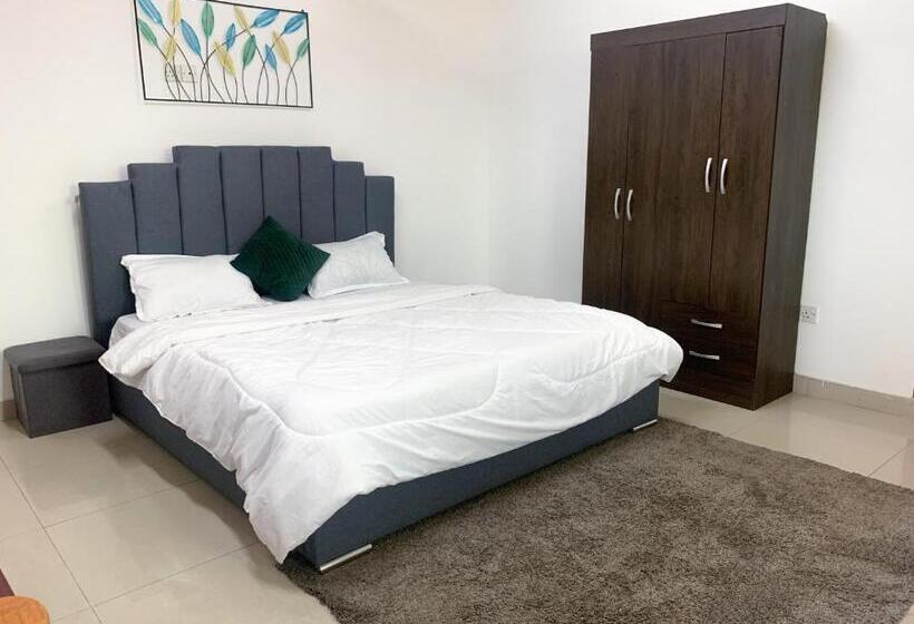 آپارتمان 3 خوابه, Adrich Properties Cantonment