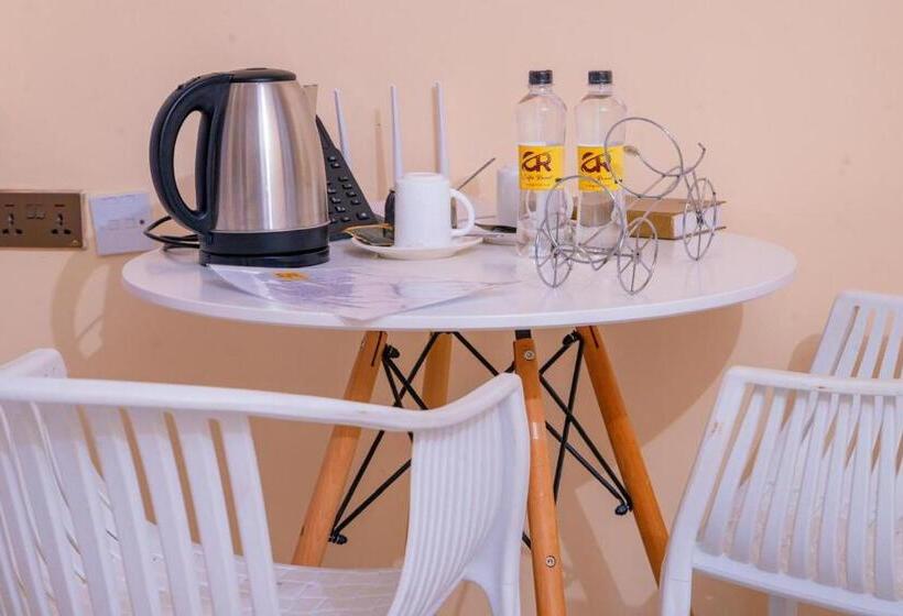 سوییت سوپریور, Calfie Resort Kisumu