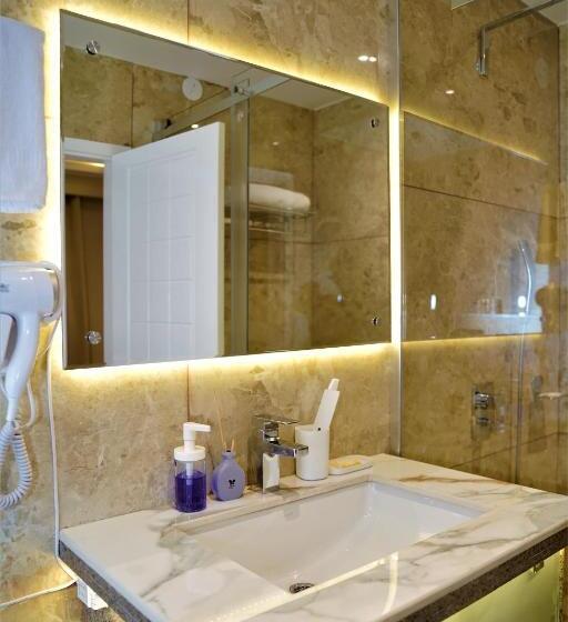 اتاق استاندارد با تخت بزرگ, Essence Grandeur