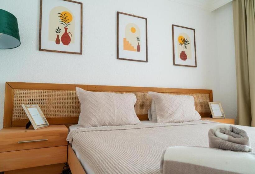 اتاق استاندارد با چشم‌انداز دریا, Regulus Beach Resort