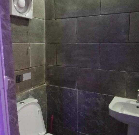 اتاق استاندارد یک نفره, Morada Hotels Ltd