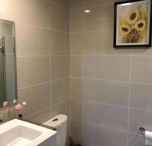 استودیو استاندارد با چشم‌انداز استخر, One Uptown Residence Bgc