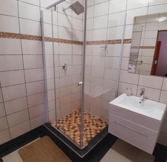 اتاق استاندارد, Adante Lodge 27 Mlonyeni