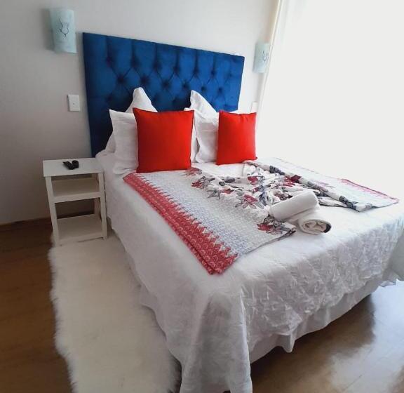 سوییت لوکس, Adante Lodge 27 Mlonyeni