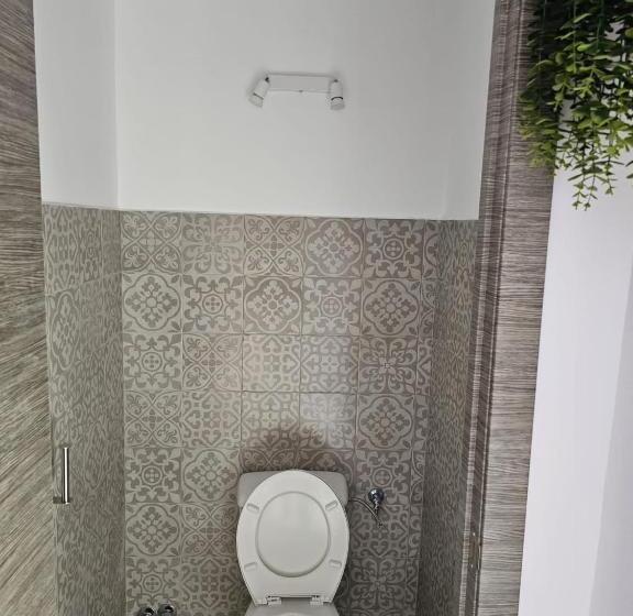 اتاق لوکس با بالکن, Pompeya Merida Suite