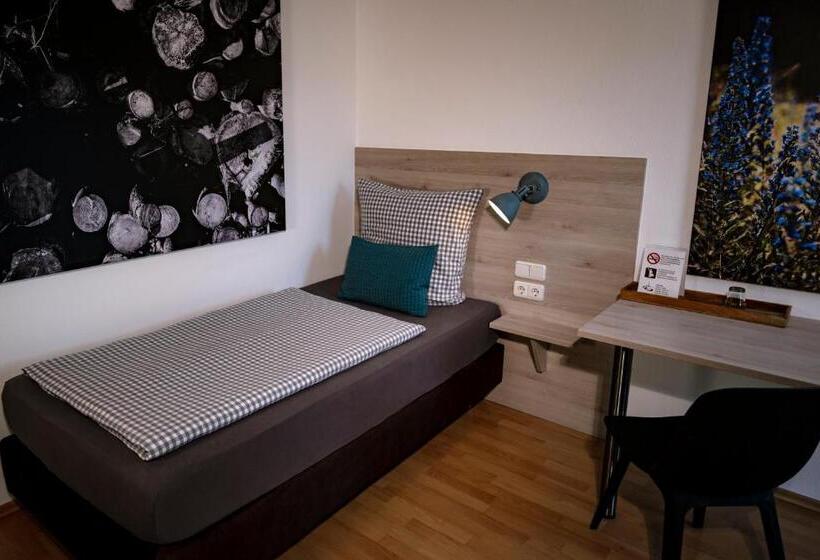 اتاق استاندارد یک نفره, Stadtplatz23 B&b