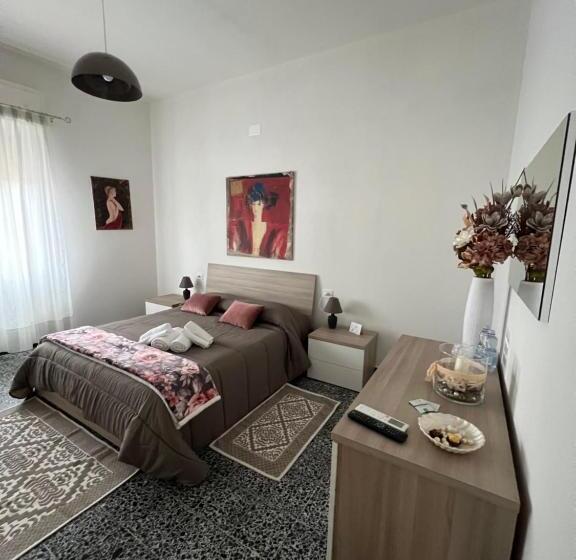 اتاق لوکس با تخت بزرگ, B&b 3 Stelle   La Perla Bianca