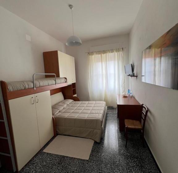 اتاق لوکس سه تخته, B&b 3 Stelle   La Perla Bianca