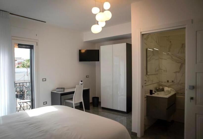 اتاق استاندارد با بالکن, Letagghjate   Exclusive Rooms And Suites