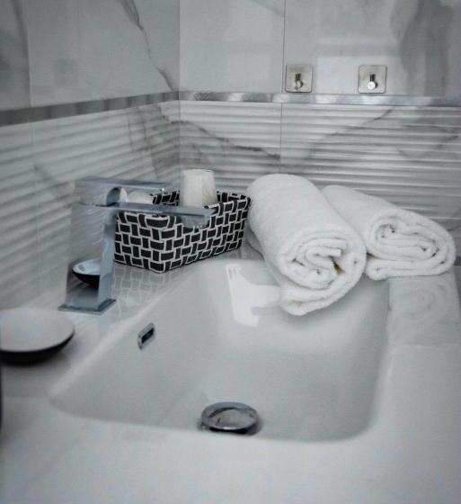 سوییت خانوادگی, Letagghjate   Exclusive Rooms And Suites