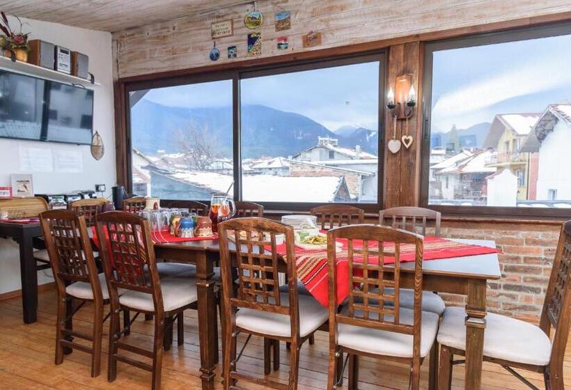 کلبه ییلاقی, Chalet Garibaldi   Total Chalets   Fully Catered
